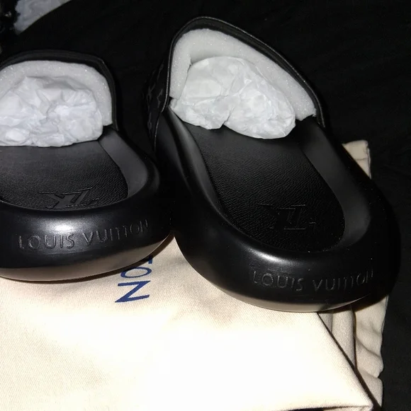 Louis Vuitton Monogram Waterfront Slides Mule Mens 11 New Comes With Dust Bag - Picture 15 of 15